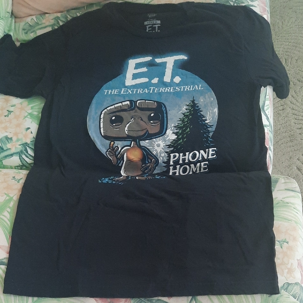 E.T. The Extra-Terrestrial Black T-Shirt